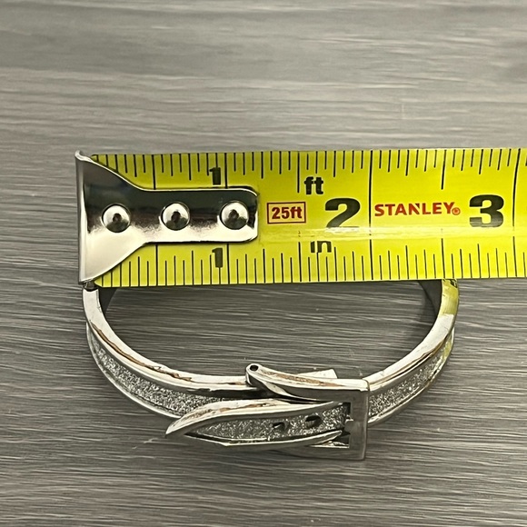 Silver Glitter Belt Buckle Bracelet with Hinge - Picture 7 of 7
